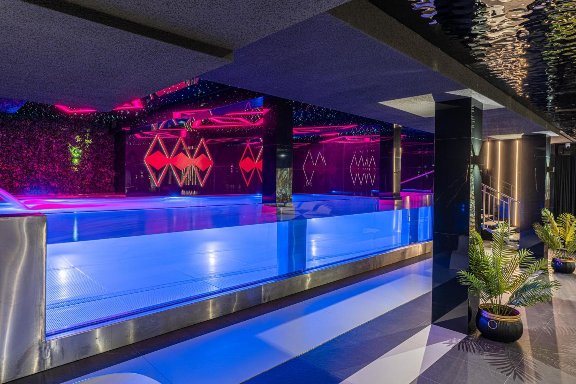 Aparthotel Diamond Spa Aqua Bialka Tatrzanska Exteriör bild